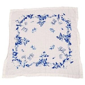 Blue Willow White Tea Tablecloth Center Cloth Hand Embroidered 37” sq VTG